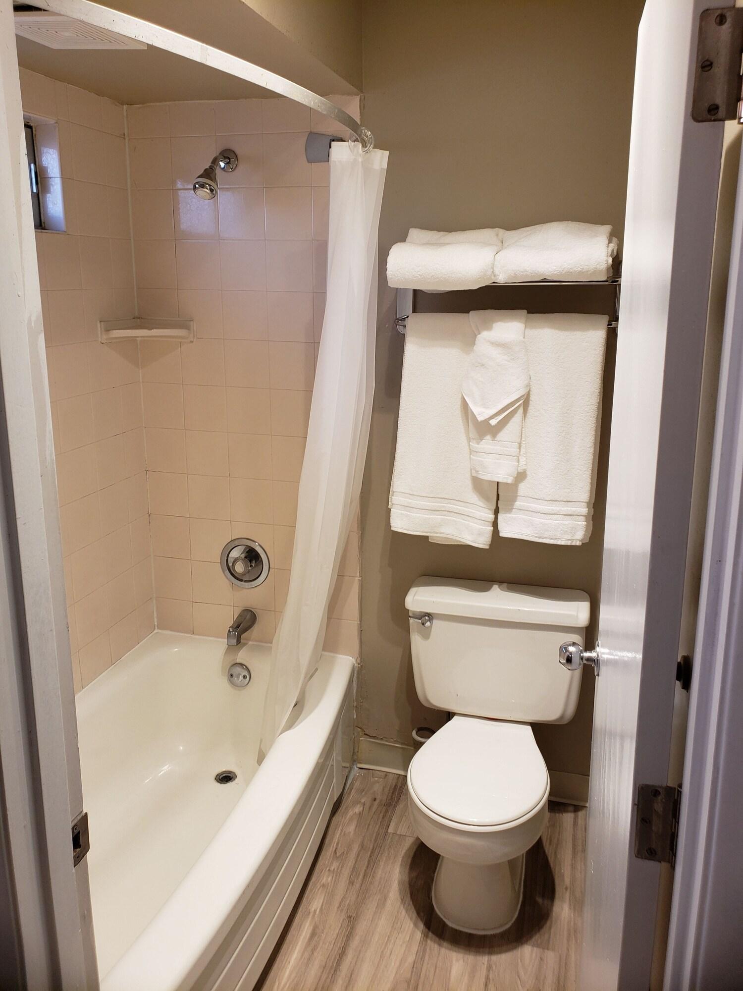 Yakima Valley Inn ภายนอก รูปภาพ
