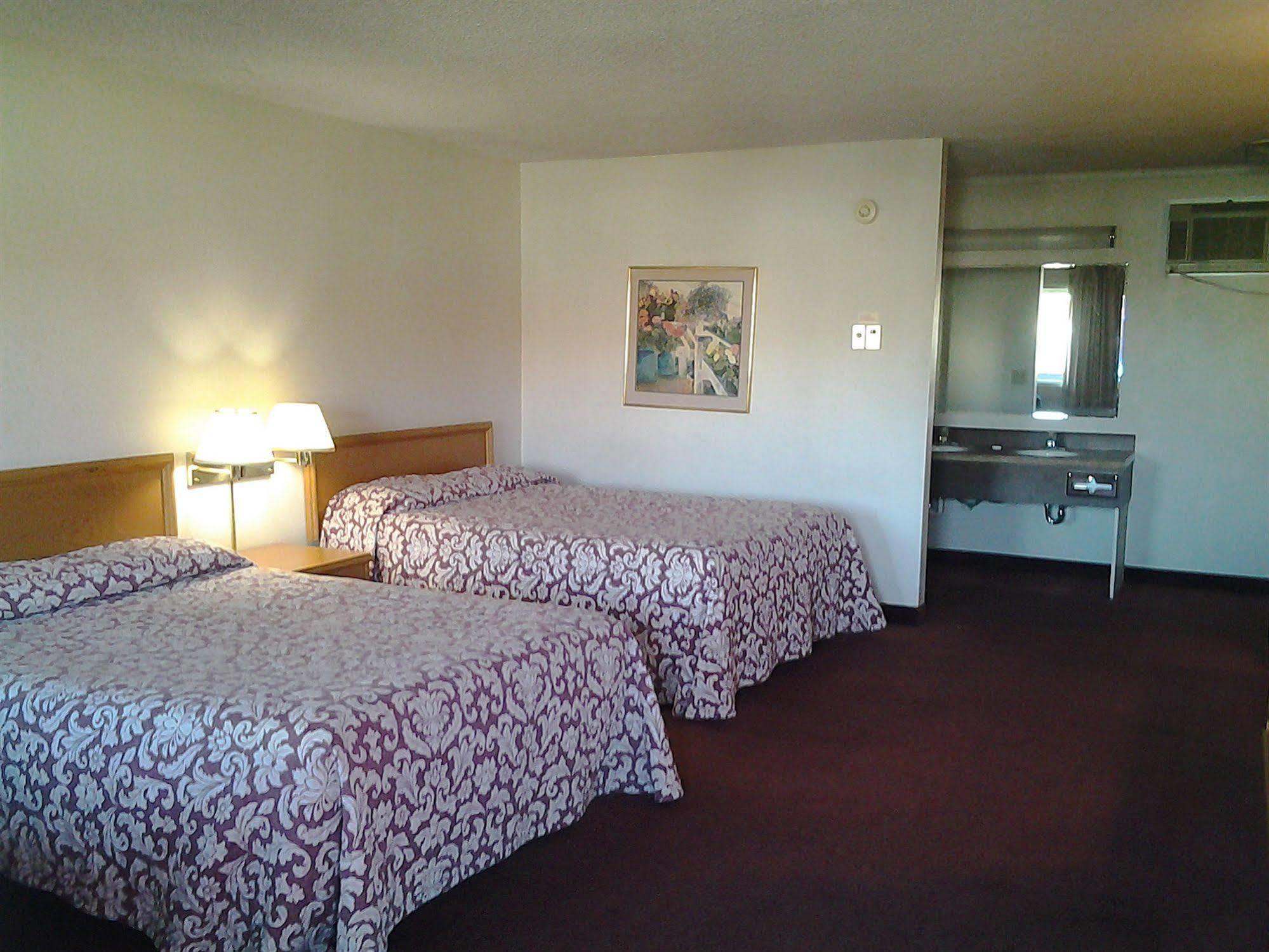 Yakima Valley Inn ภายนอก รูปภาพ